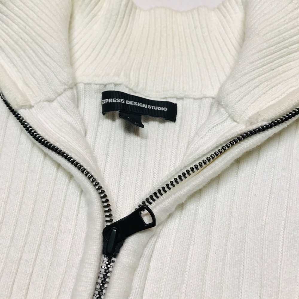 Express sweater - Picture 3 of 4